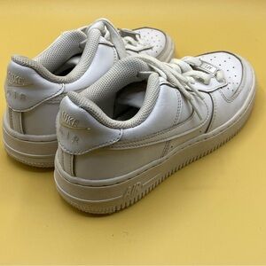 Nike Air‎ Force 1 Low White